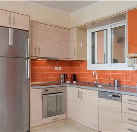 3 bedroom villa with pool and sea views in Barbati, Corfu, sleeps 8